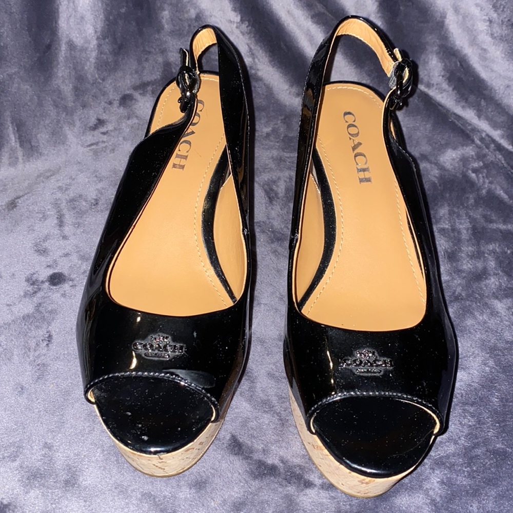✨✨🌻🌺 Womens Coach shoes size 7.5 🌺🌻✨✨